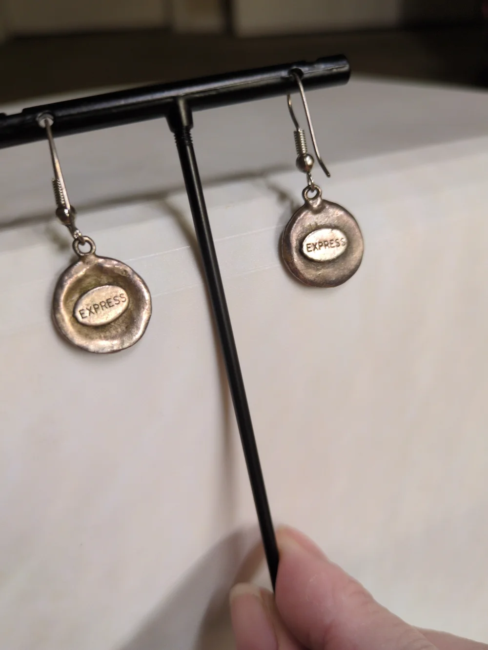 Express drop earrings